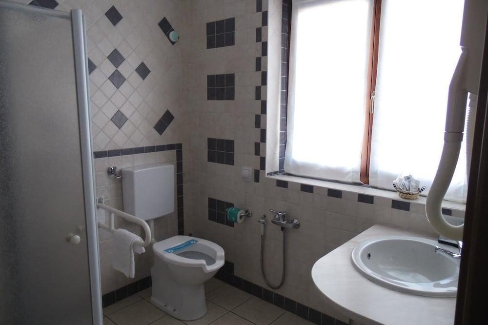 Hotel Giardino Каннобио Экстерьер фото